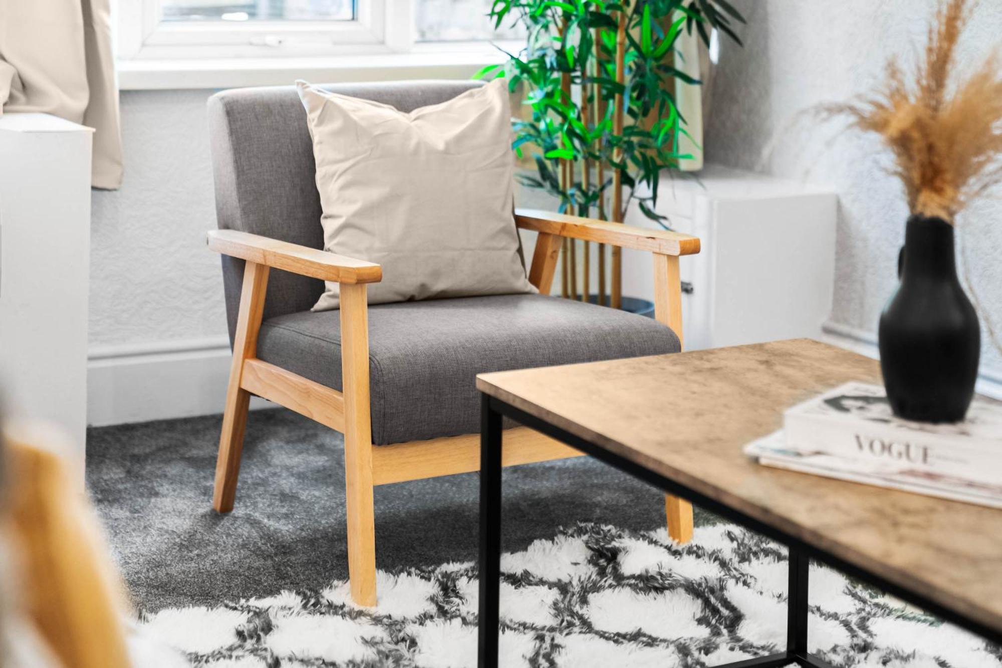 Stylish 3 Bedroom House - 6 Guests - Garden - Parking - Netflix - Wifi - 17M Birmingham Zewnętrze zdjęcie